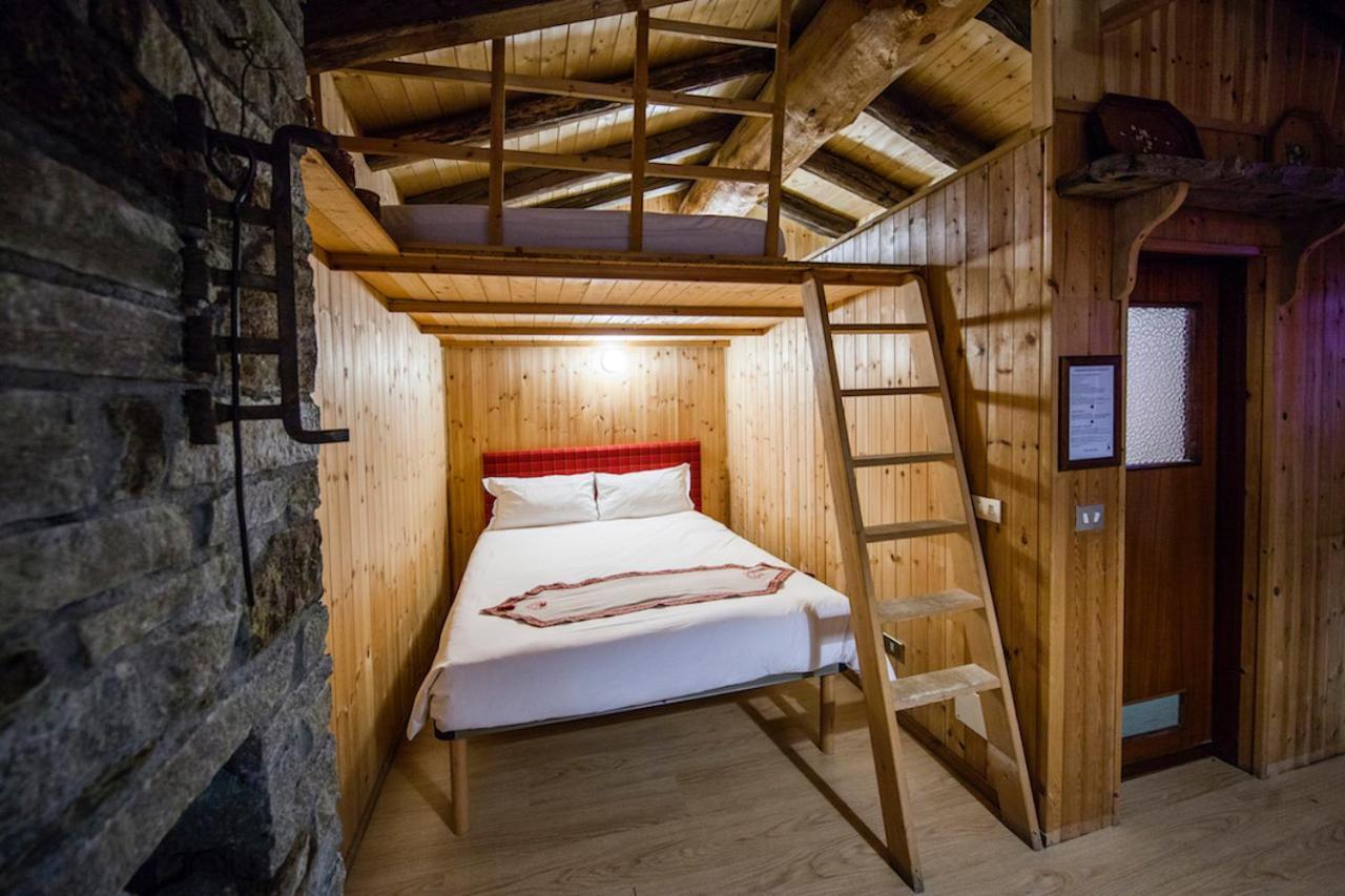 Rifugio Baita Belvedere Champoluc Buitenkant foto